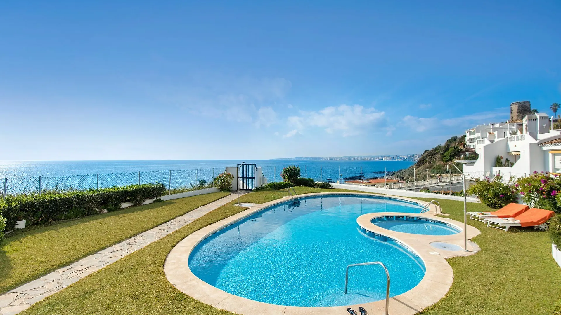 Apartamento De Lujo Primera Linea De Playa Бенальмадена Апартаменты