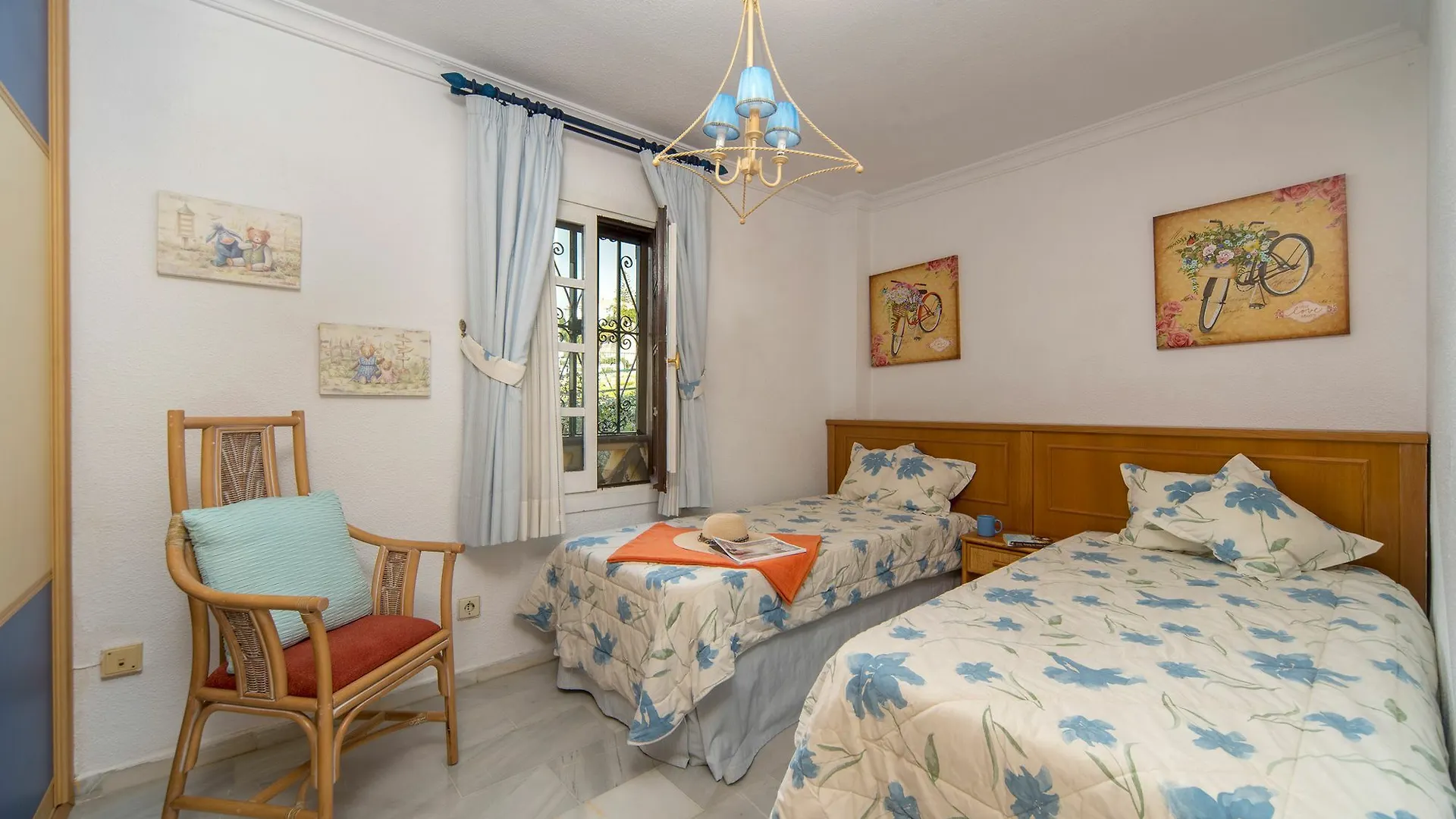 Apartamento De Lujo Primera Linea De Playa 贝纳尔马德纳 西班牙